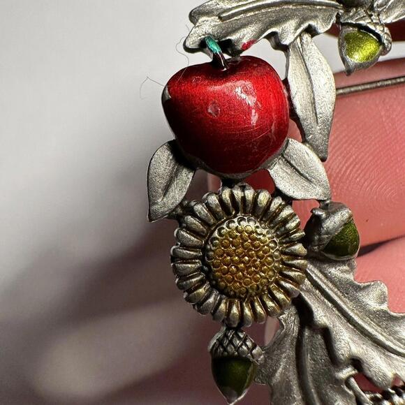 Signed JJ Red Apple & Sunflower Wreath Brooch Pin Pewter Tone Jonette Jewelry - Picture 10 of 10